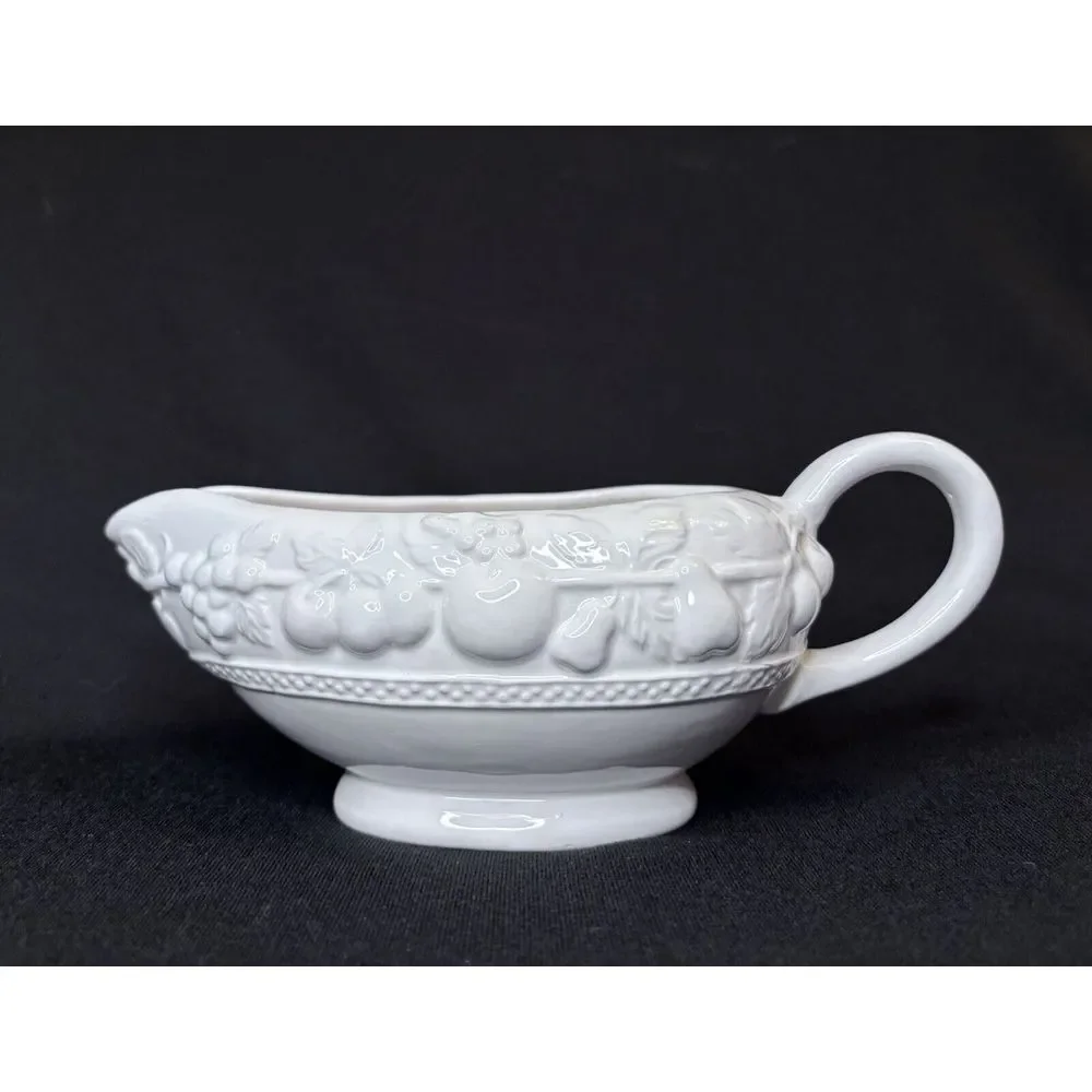 Over and Back Fruit Vine Design replacement Gravy  Sauce‎ Boat without plate.